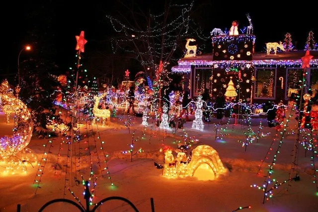 Christmas Lights Limo Picture In St Paul,Mn.